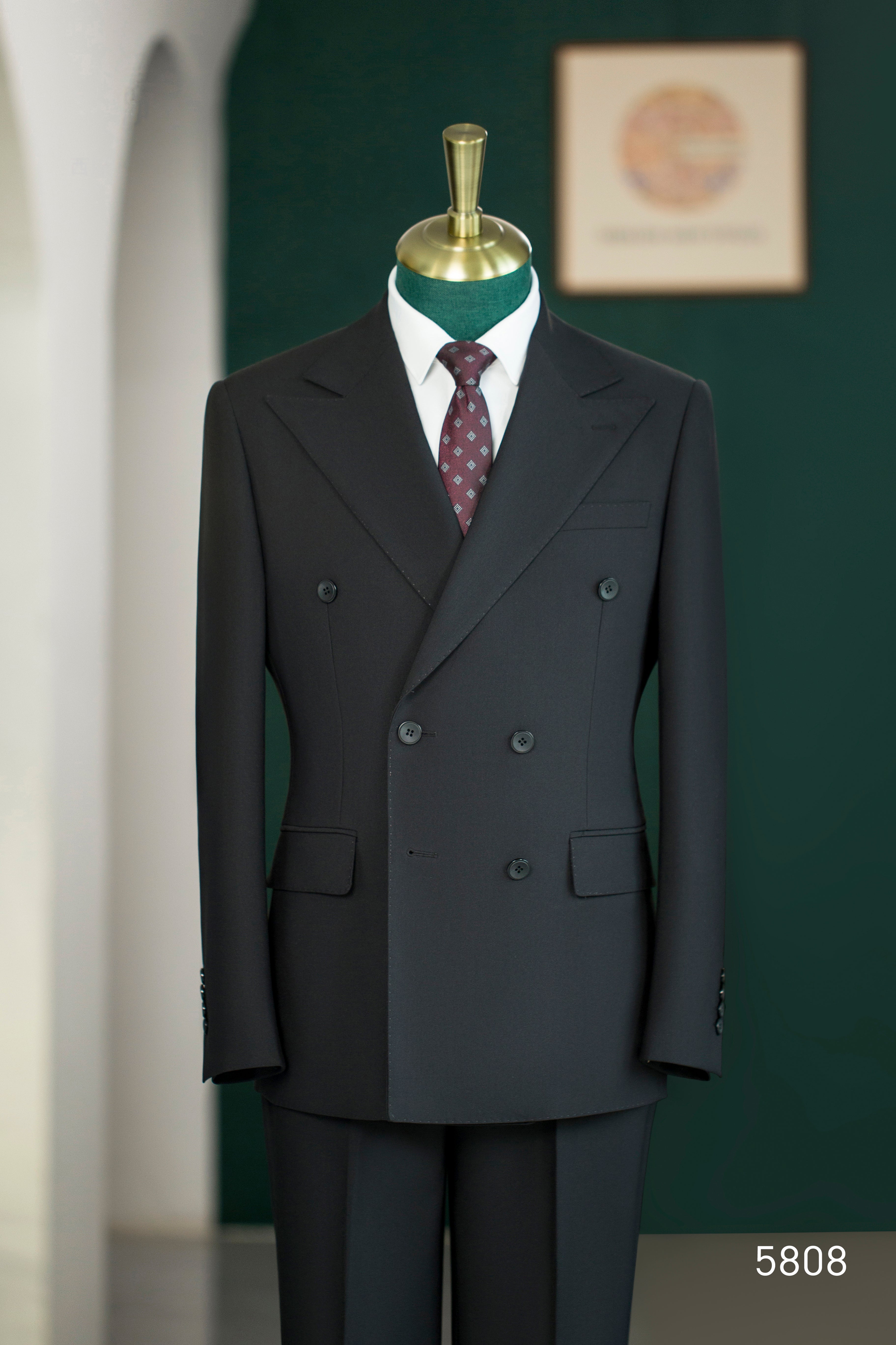 Black Wool Double Breasted Three Piece Wedding Suit for Groom and Groomsmen