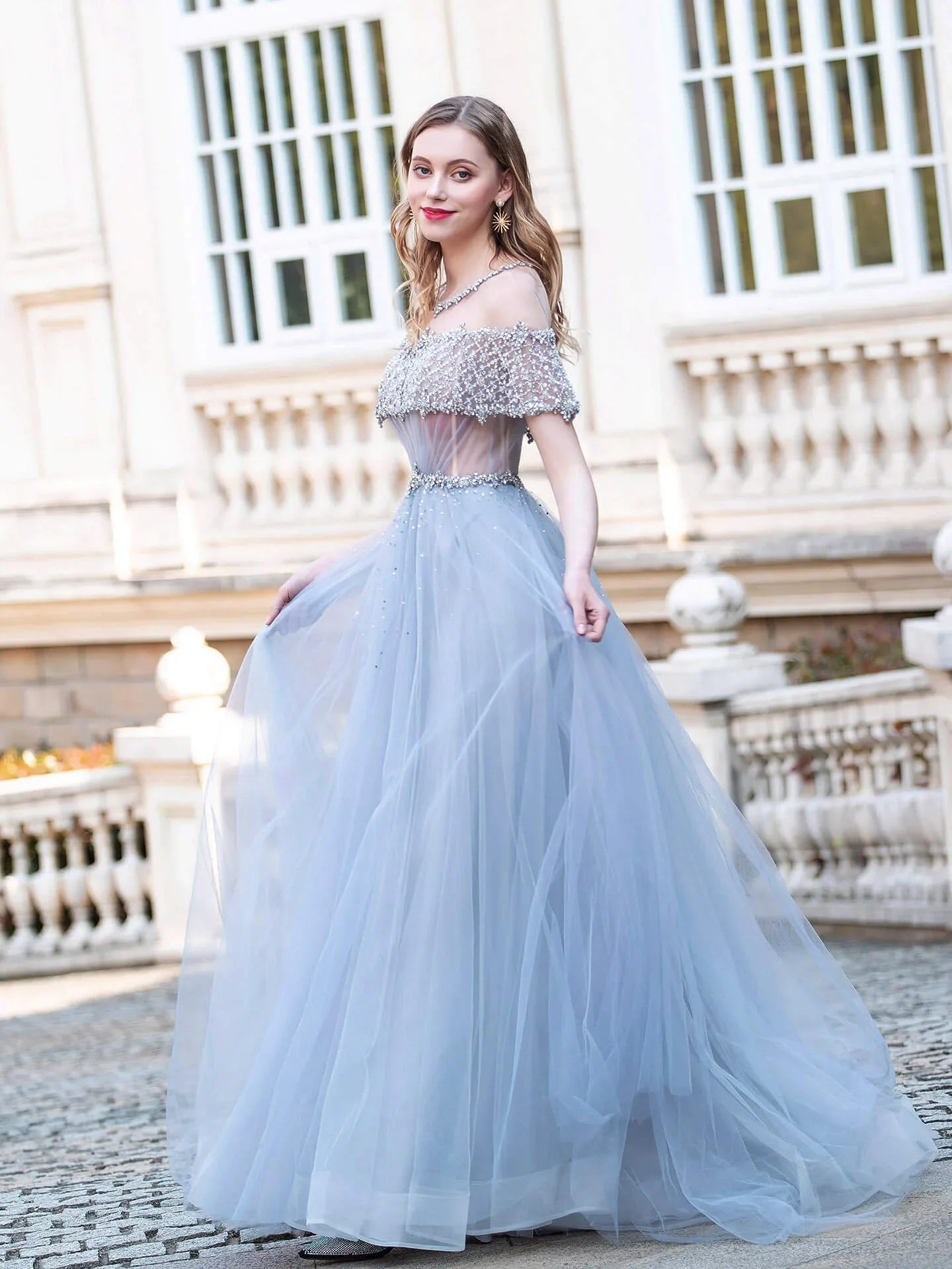 A-Line Tulle Beaded Luxurious Fashion Formal Evening Dresses Short Sleeves Floor Length Prom Dresses