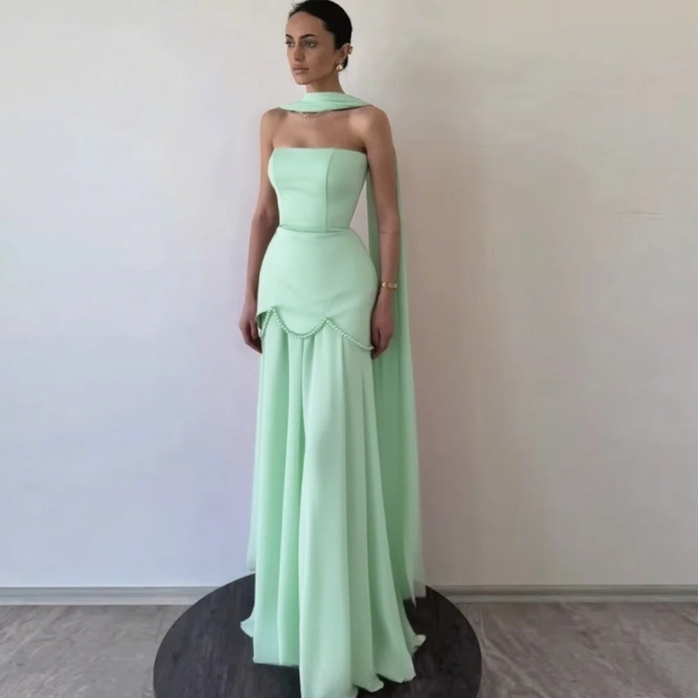 Red Elegant Women Evening Dresses Strapless Pearls Luxury Women Party Gown Customized Formal Occasion Gown for Lady
