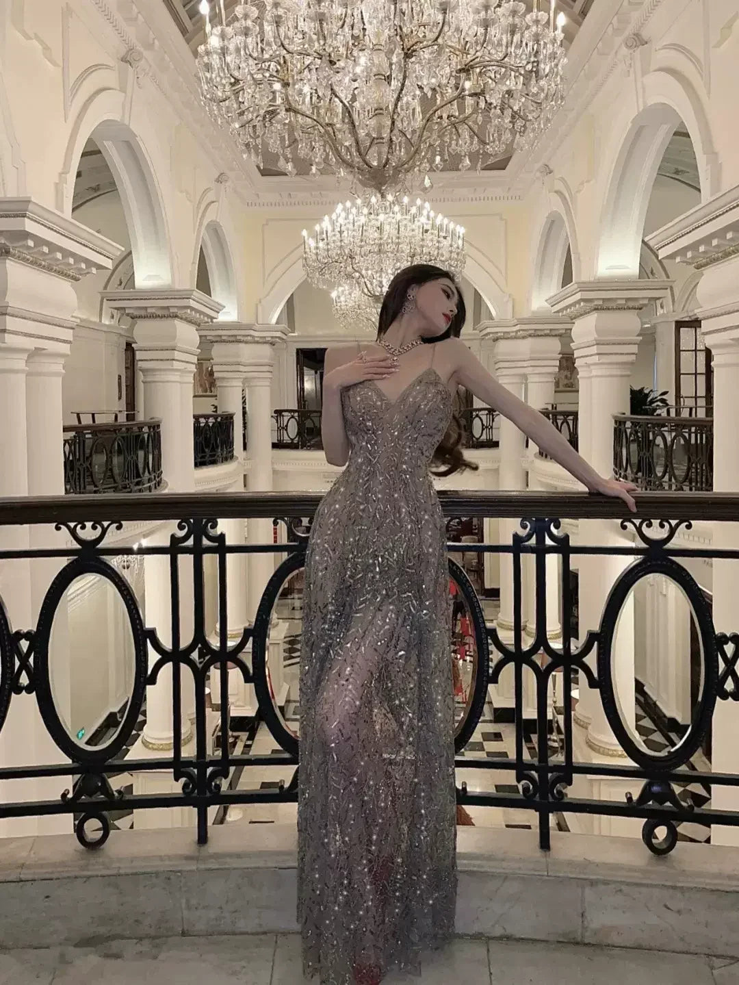 Sexy Spaghetti Straps V Neck Evening Dress Charming A-line Prom Dress Y1453