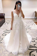 A-line V -neck Sweep Train Wedding Dresses With Lace Appliques