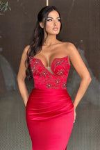 Column Sweetheart Floor-Length Split Front Stain Sleeveless Prom Dresses with Beadings