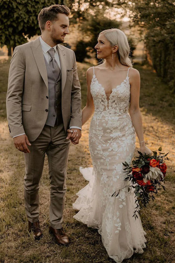 Elegant Mermaid V Neck Lace Long Wedding Dresses with Appliques