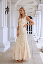 Ladies V Neck Embroidery Sleeveless Floor Length Mermaid Bridesmaid Evening Dress Wedding Party Prom Evening Dress 28110