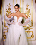 Luxurious Long Ivory V-neck Mermaid Sleeveless Sequined Beading Wedding Dress With Detachable Train
