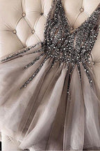 Charming Sequins Beaded V-neck Tulle Short Gray Homecoming Dresses