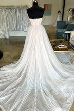 Minimalist Tulle Bridal Dresses Sweetheart Neck Wedding Dresses
