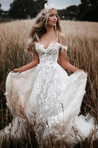 Off-the-Shoulder Tulle Lace Flowers Rustic Wedding Dresses Boho Wedding Gown