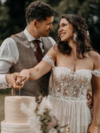 Off The Shoulder Beaded A-line Wedding Dresses Lace Appliqued Gowns