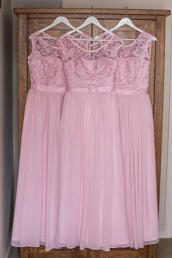 Pink Chiffon Lace Top A-line Scoop Neck Long Bridesmaid Dresses