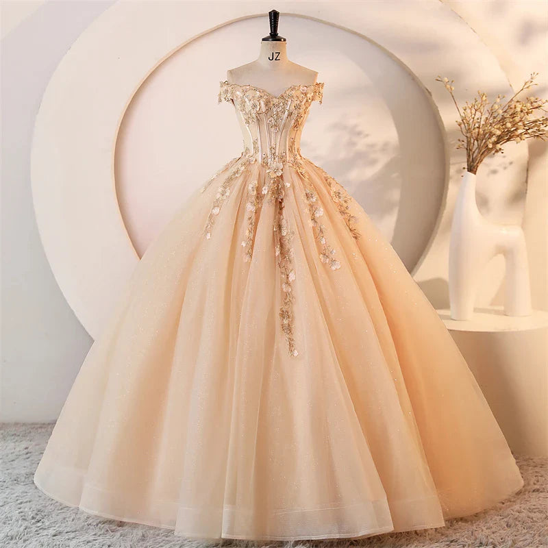 Cheap 15 Quinceanera Dresses Ball Gown Classic Lace Party Dress Prom Gown 15 Year Old Dresses For Quinceanera Customized New