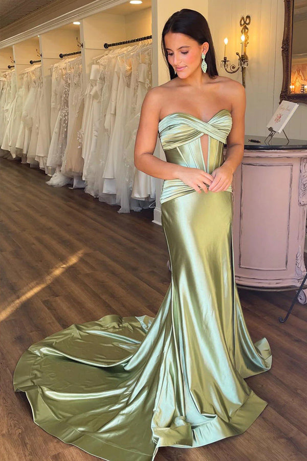Sweetheart Cut Mermaid Black Long Prom Dress with Slit