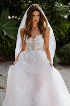 Sweetheart Sleeveless Appliques Lace Boho Wedding Dress Bridal Gown