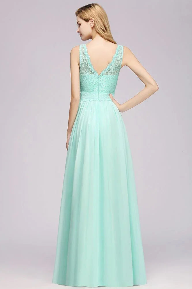 A-Line Ruffles Bridesmaid Dress Lace Scalloped Sleeveless Floor-Length Wedding Party Dress