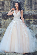 A-Line/Princess Applique Tulle Sleeveless V-neck Sweep Train Dresses