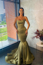 Elegant Floor Length Mermaid Prom Dress with Spaghetti Straps and Ruffles