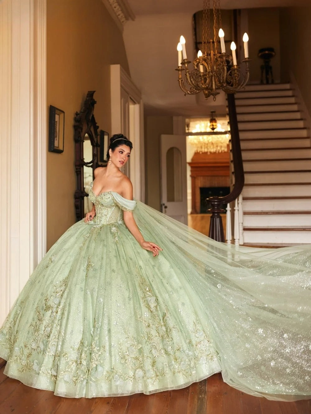 Popular Off-shoulder Quinceanera Dress 2025 Charming 3D Flower Party Dress Shiny Sleeveless Strapless Party Gown 16 Customized