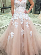 Ball Gown Sweetheart Sleeveless Applique Tulle Floor-Length Prom Dresses