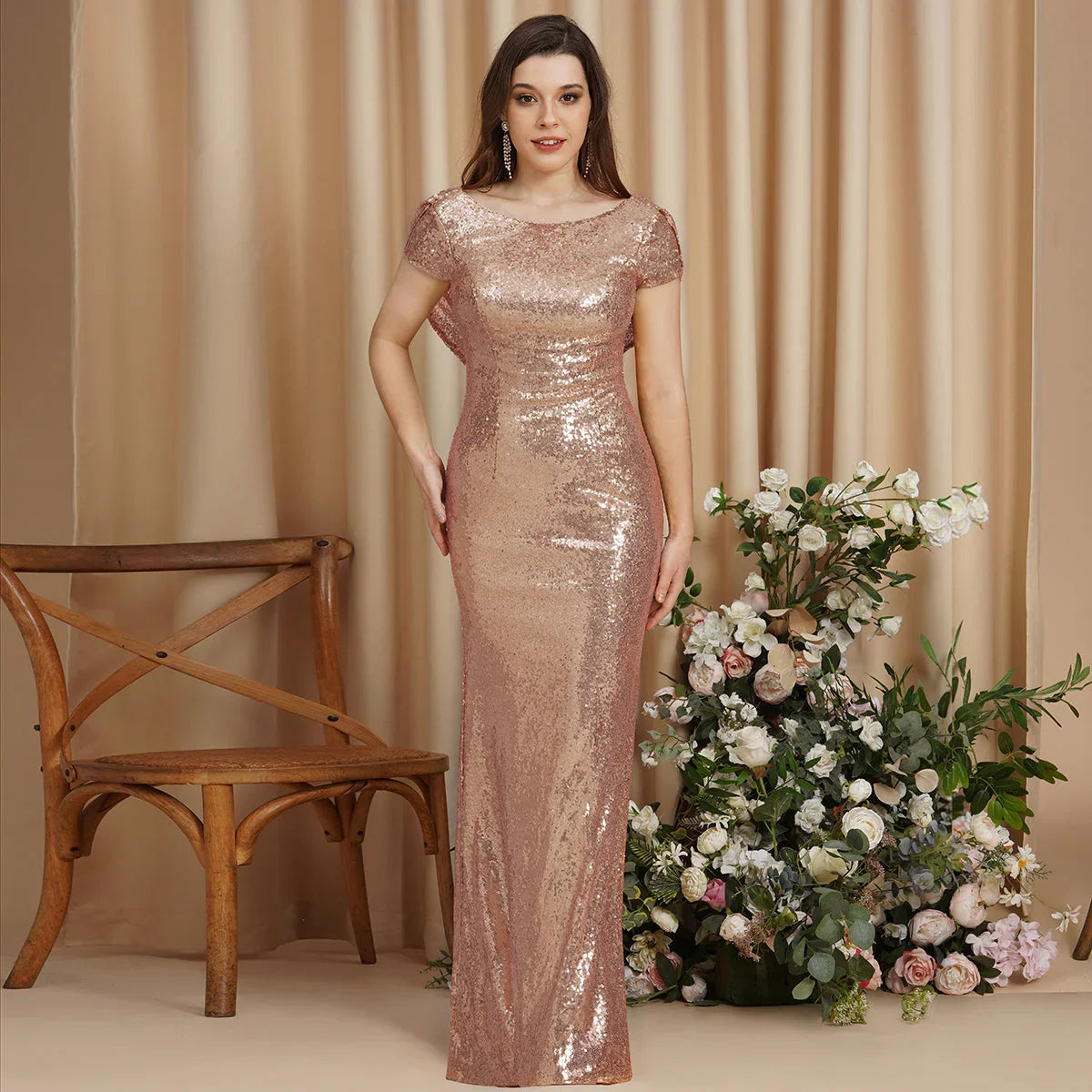 Beautiful Column Scoop Short Sleeve Sequined Prom Dresses
