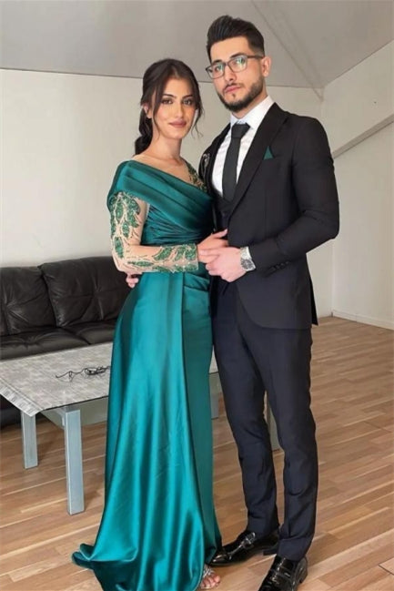 Beautiful Green Long Beading Long Sleeves Prom Dress With Slit