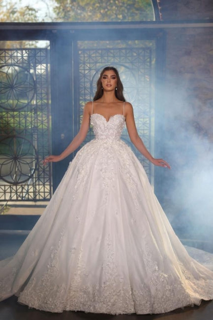 Beautiful Long A-line Straps Satin Appiques Wedding Dresses With Lace