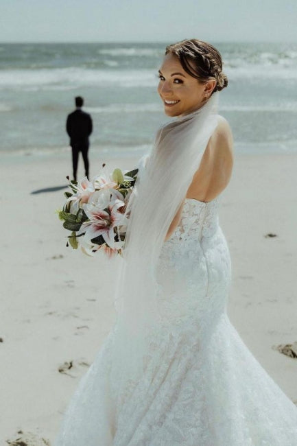 Beautiful Long Mermaid Sleeveless Wedding Dresses With Lace