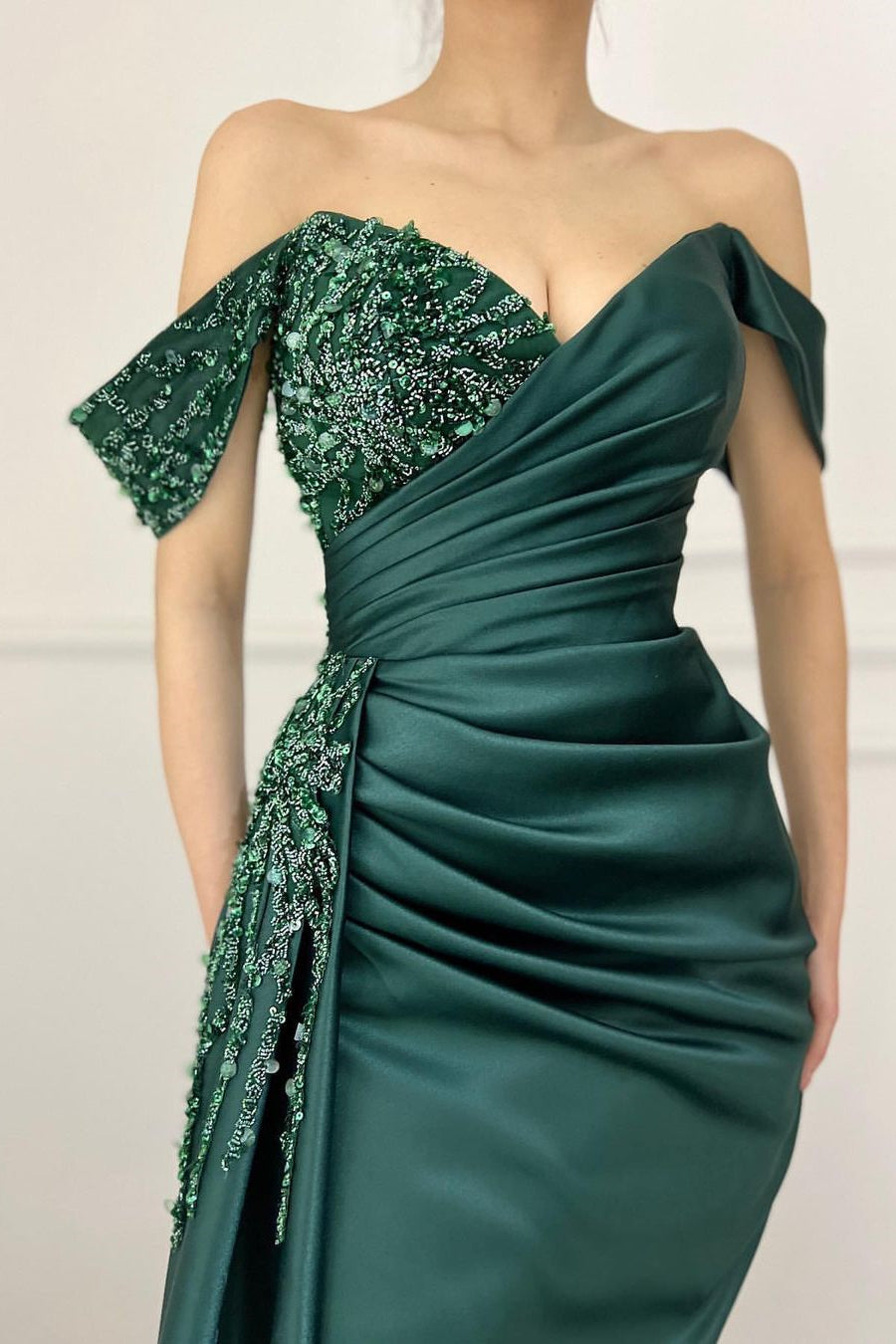 Charming Long Satin Sweetheart Portrait Prom Dresses With Ruched
