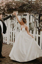 A-Line Straps Floor Length Sleeveless Ivory Wedding Dress