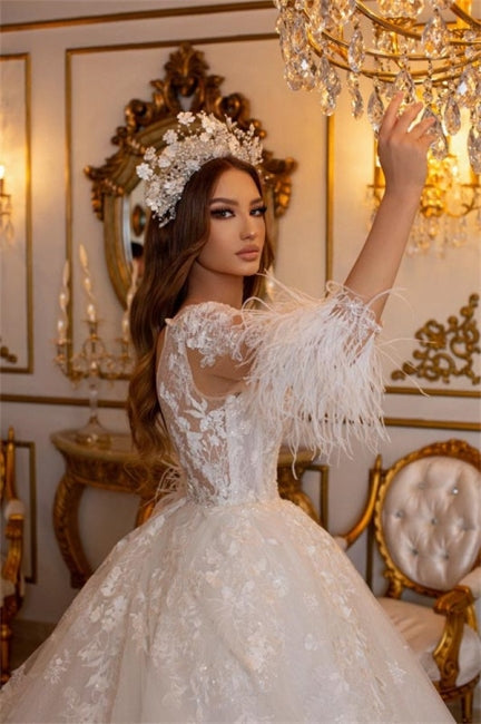Elegant Long A-line Lace Appliques Tulle Wedding Dresses With Sleeves