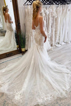 Elegant Long Mermaid V-neck Sleeveless Wedding Dresses With Lace