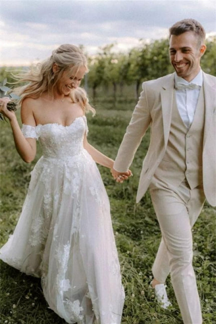 Elegant Long Off-the-Shoulder Tulle Floral Lace Wedding Dress