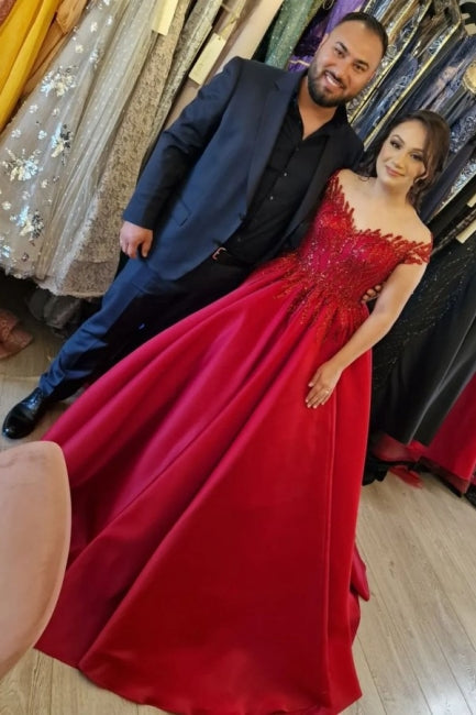 Elegant v-neck capsleeves a-line satin Wedding dresses