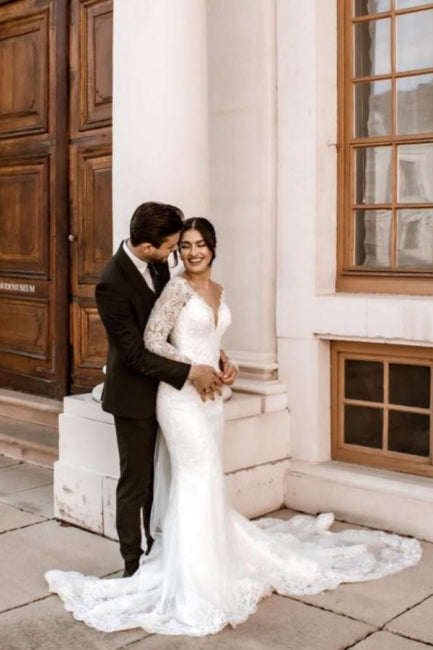 Elegant V-Neck Long-Sleeve Mermaid Floor-Length Lace Wedding Dresses with Chapel Trian