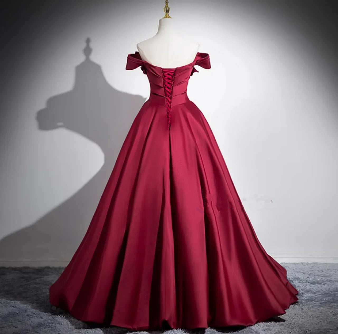 Fashion Burgundy Satin Pleats Prom Dress A Line Elegant Ball Gown Y7661