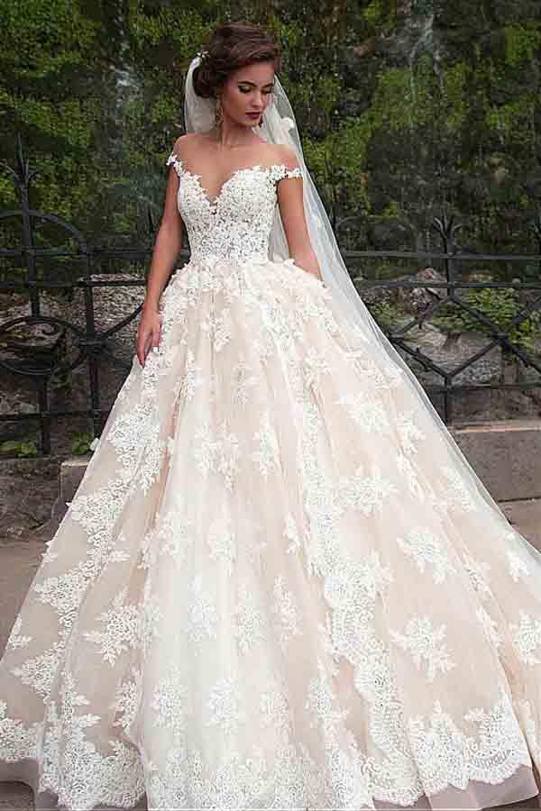 Fantastic Tulle Bateau Neckline Ball Gown Wedding Dresses With Lace