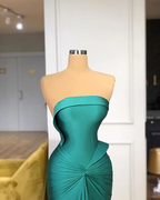 Glamorous Long Green Strapless Mermaid Prom Dress With Train