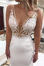 Glamorous Long Mermaid Straps Appliques Lace V-Neck Wedding Dresses
