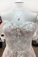 Gorgeous Long A-line Off-the-shoulder Tulle Appliques Lace Wedding Dress