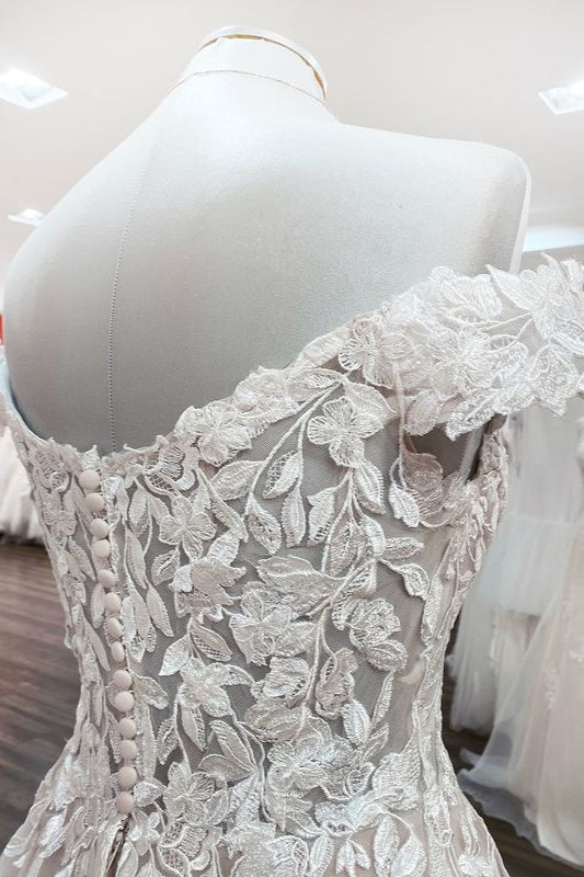 Gorgeous Long A-line Off-the-shoulder Tulle Lace Ruffles Wedding Dress