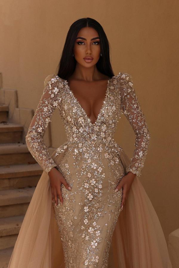 Gorgeous Long Sleeves Mermaid V-neck Wedding Dress with Detachable Tulle Train