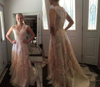 High Quality V-neck Sleeveless Floor-Length Wedding Dress with Lace