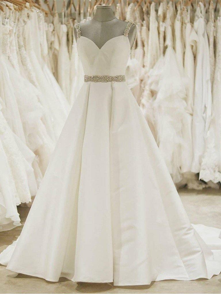 Ivory Ball Gown Wedding Dresses Spaghetti Strap Beaded Bridal Dress