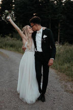 Lace Bodice Tulle Skirt Backless Bridal Gown Minimalist Wedding Dresses