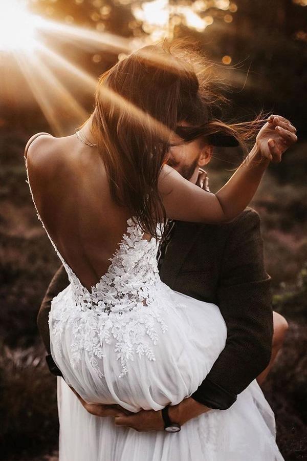 Lace Bodice V Neck Bridal Dresses Ivory Backless A Line Wedding Dresses