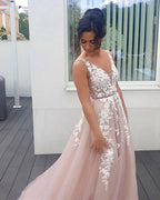 Long A-line V-neck Spaghetti Straps Backless Appliques Lace Tulle Prom Dress