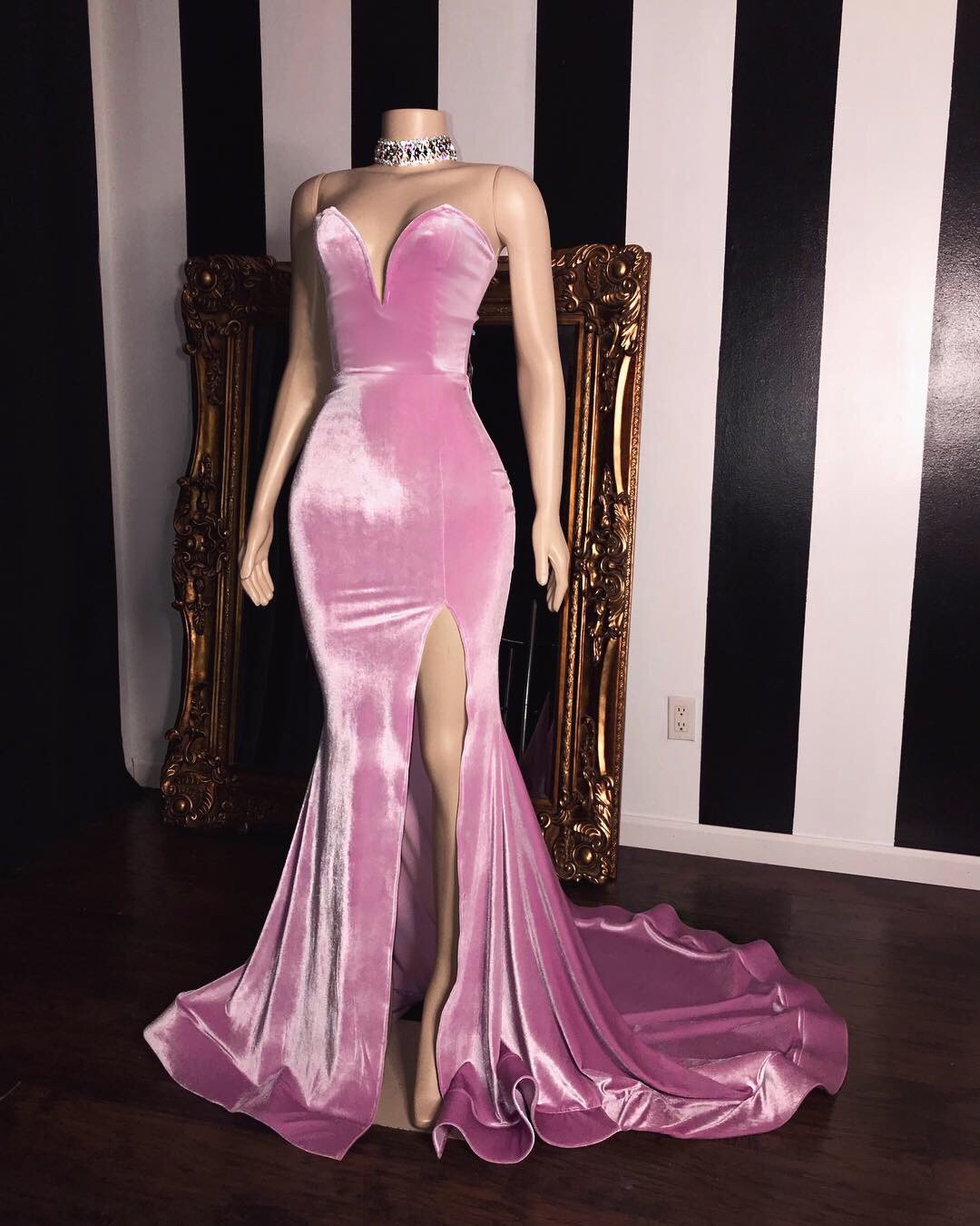 Long Mermaid Sweetheart Pink Velvet Prom Dresses with Slit