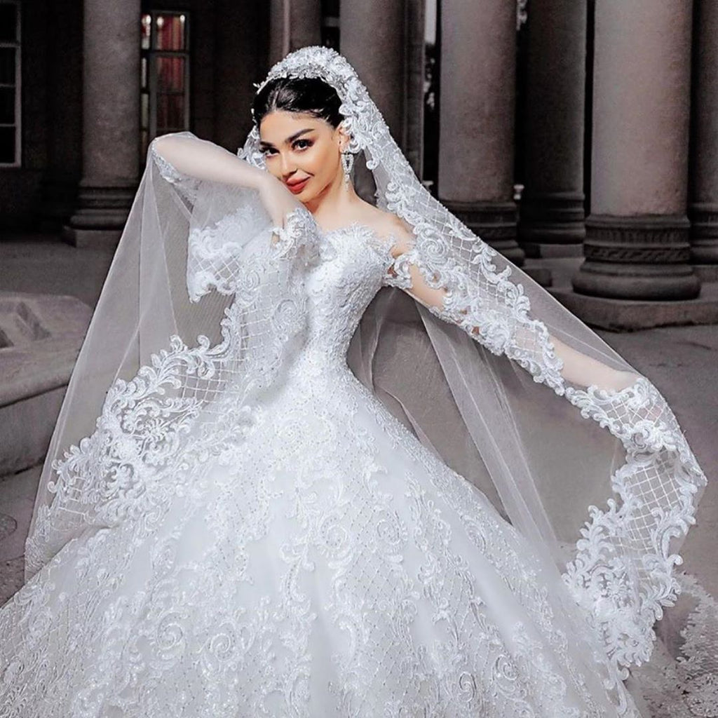 Long Princess Tulle Beads Appliques Lace Wedding Dress with Sleeves
