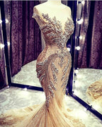 Luxury Long Mermaid V-neck Beadings Tulle Prom Dress