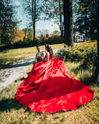 Luxury Long Princess Satin V-neck Wedding Dresses with Lace