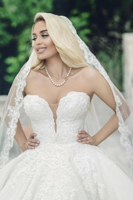 Luxury Long Sweetheart A-Line Sleeveless Wedding Dresses With Lace